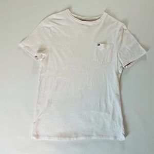 Tommy Hilfiger men’s Tee Shirt